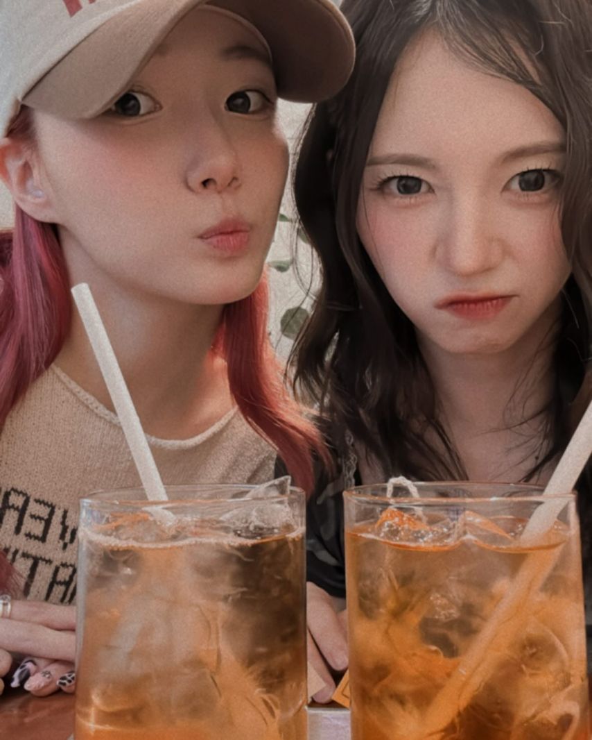 메이딘 마시로 & 케플러 서영은1_3.jpeg