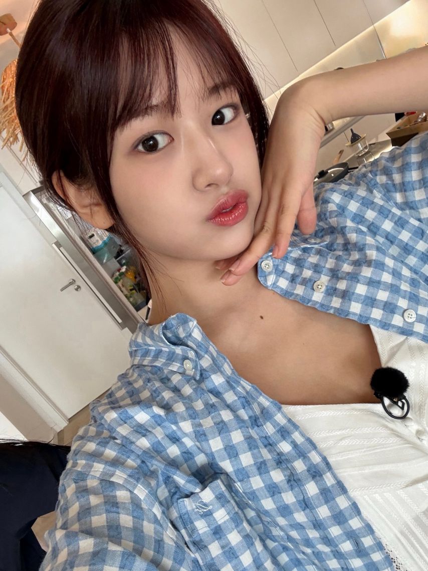 아이브 안유진1_1.jpg