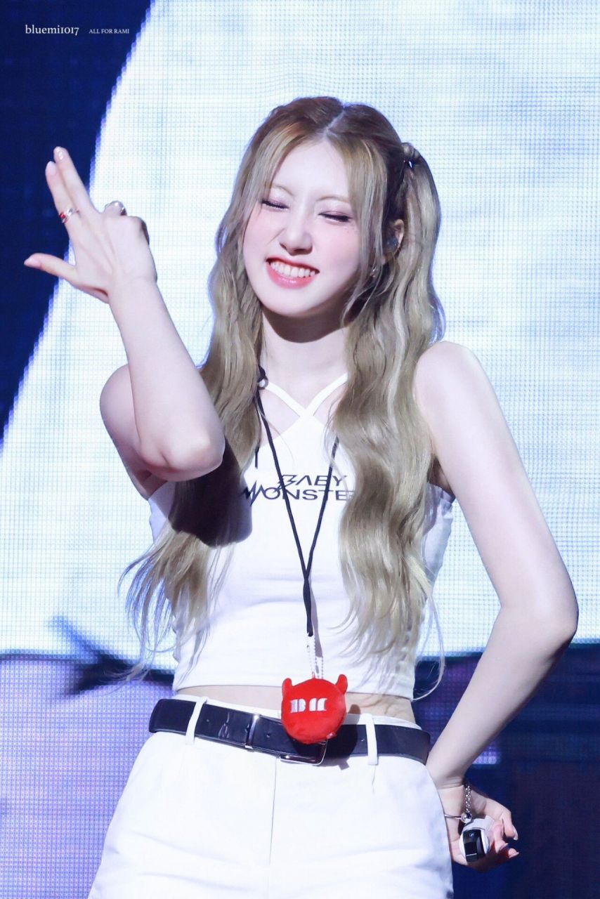 베이비몬스터 라미1_2.jpg