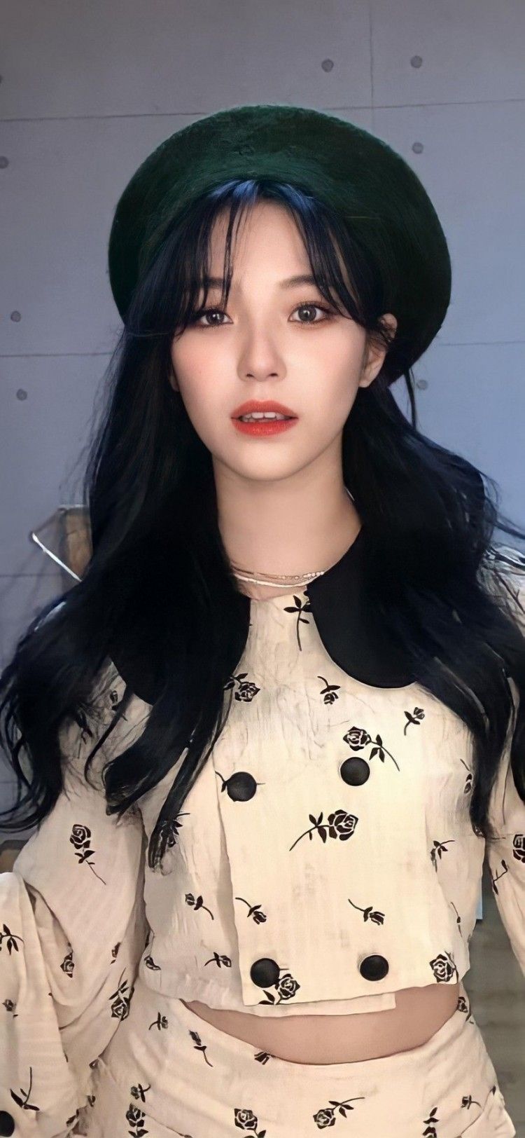 프로미스나인 백지헌1_3.jpg