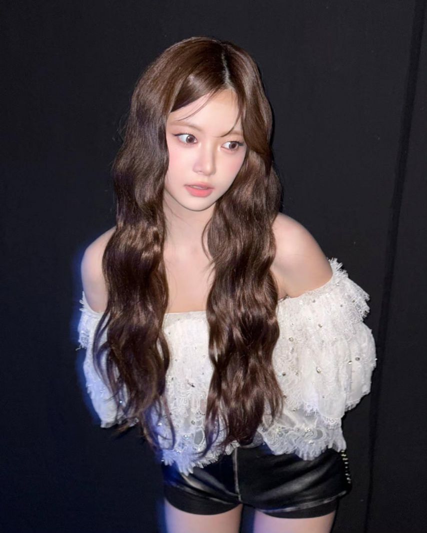 르세라핌 김채원,홍은채1_7.jpg