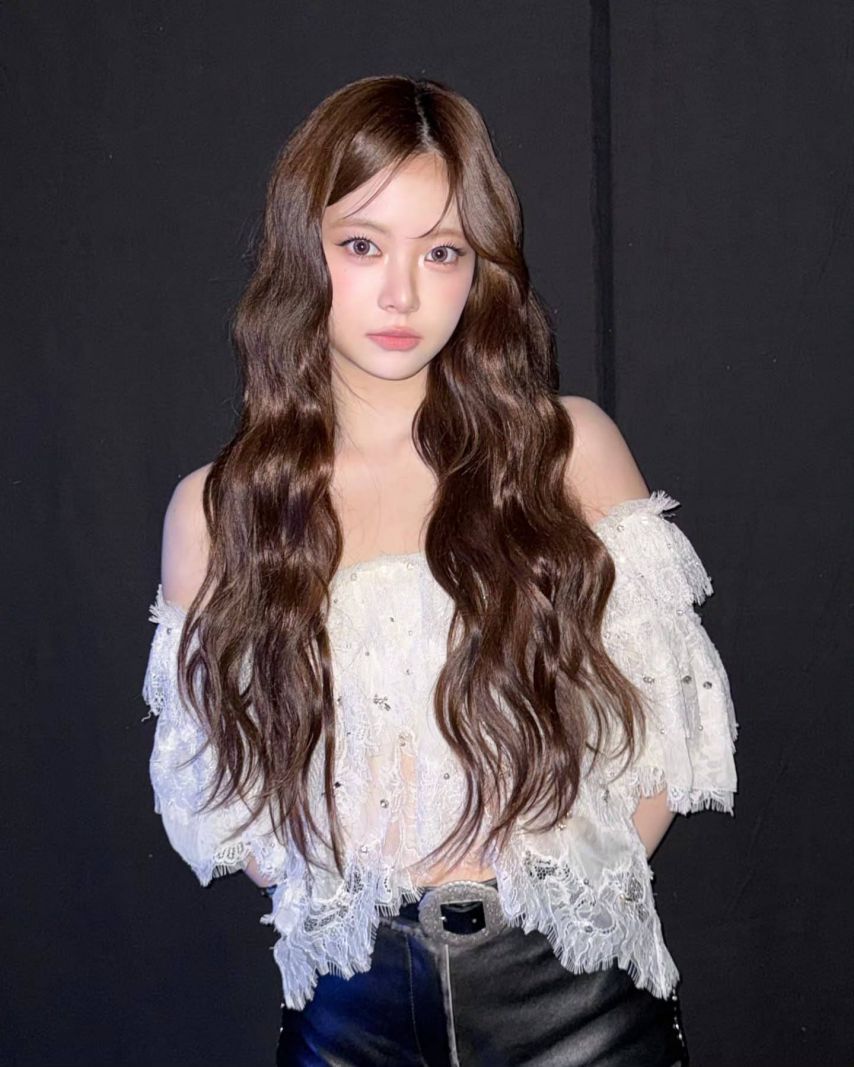 르세라핌 김채원,홍은채1_11.jpg