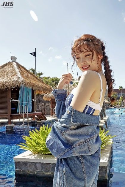 전효성_2019_JunHyoSeong_in_Bali_(47).jpg