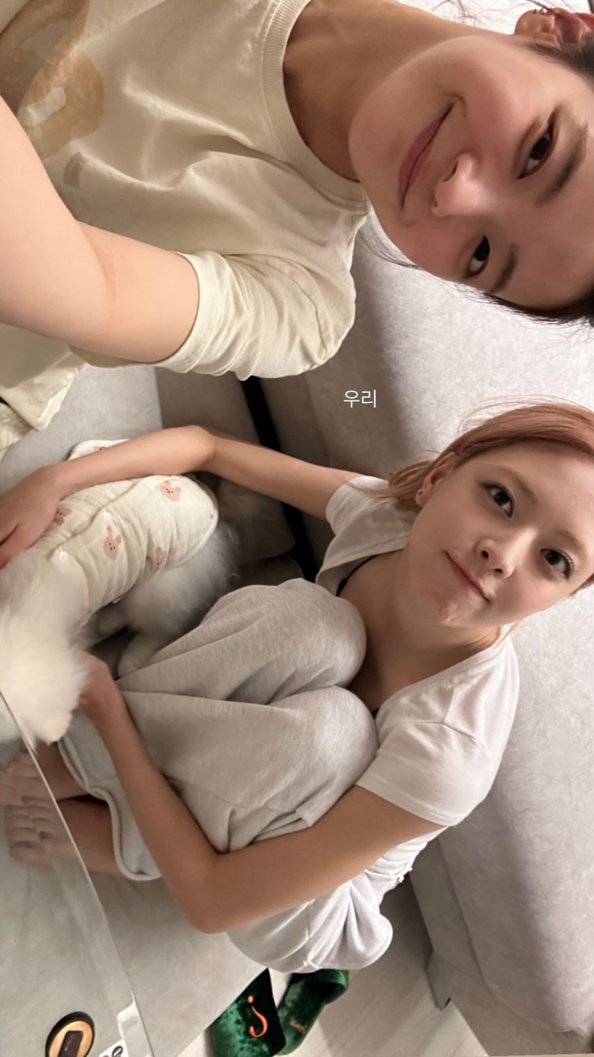 ITZY 유나 (리아)1_6.jpg