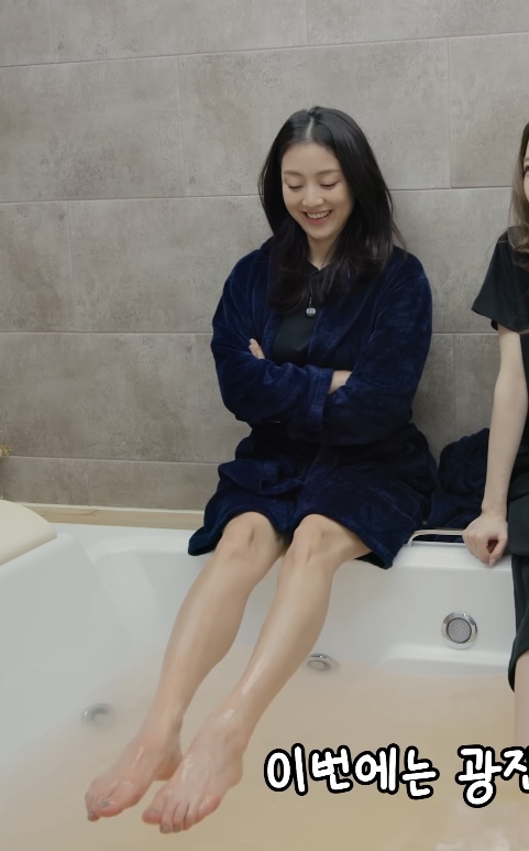 트와이스 지효_52345_3.jpeg