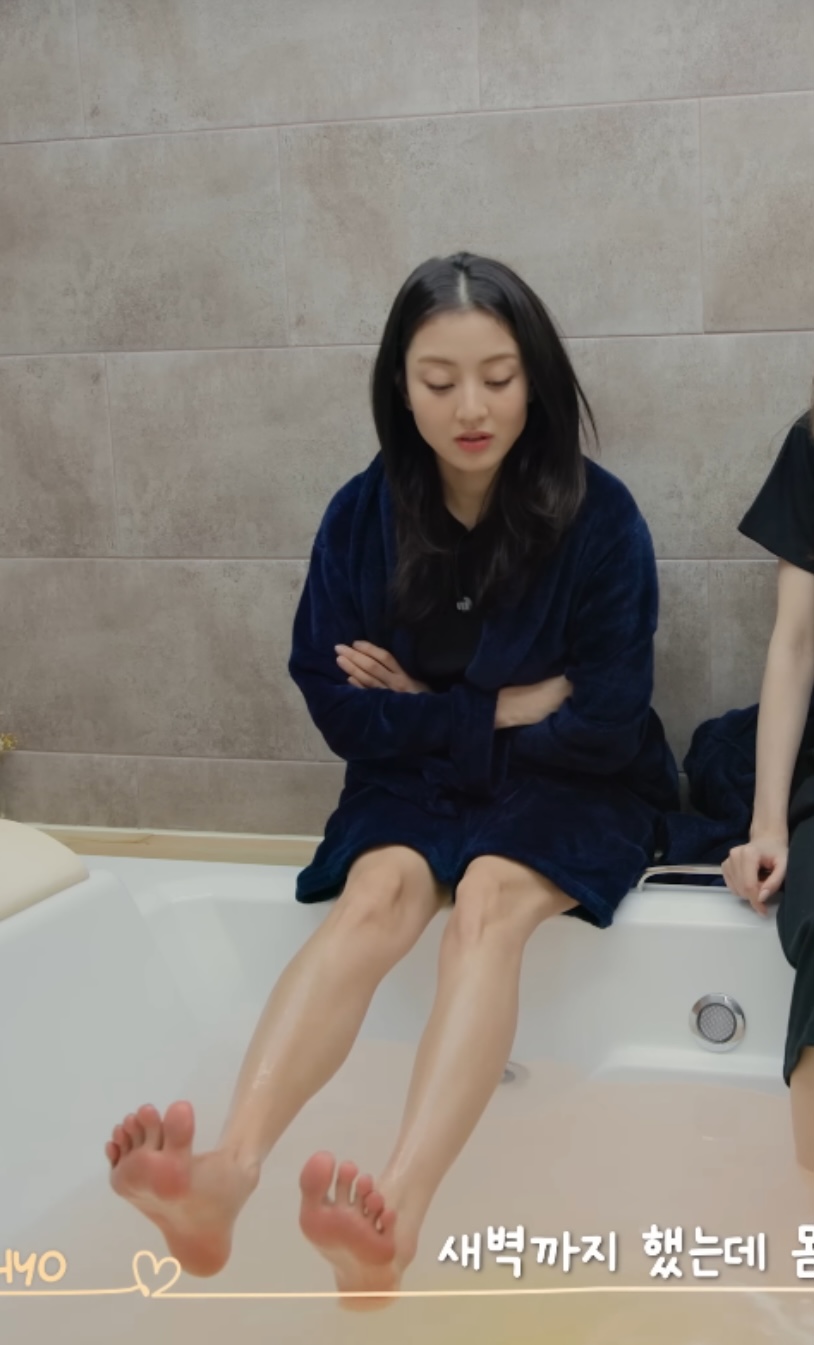 트와이스 지효_52345_4.jpeg