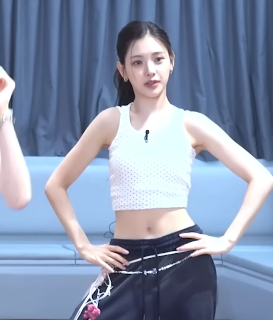 베이비돈크라이 이현_38853_1.webp
