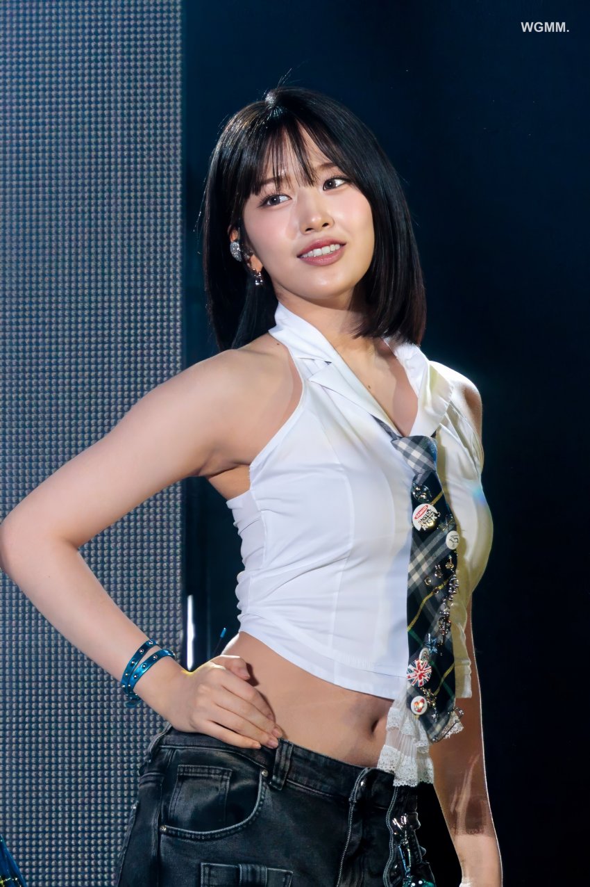 안유진_33801_4.jpeg