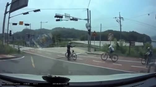 AgQW1623458870_98699252.gif