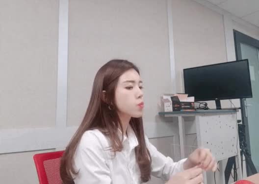 b.gif